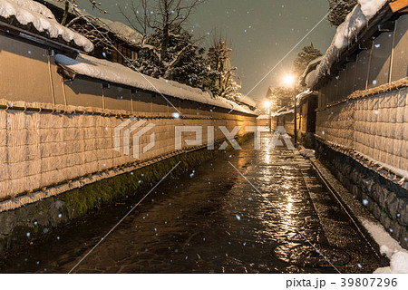 長町武家屋敷跡の雪景色 39807296