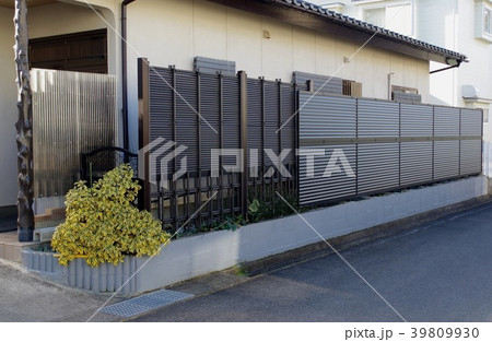 アルミ製塀　アルミ製塀の設置 39809930
