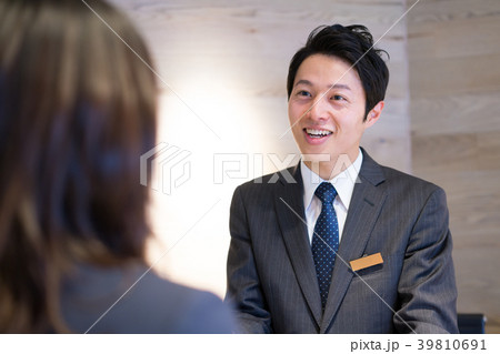 受付　フロント　窓口 39810691