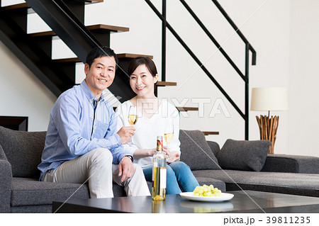 ミドルの夫婦（ワイン） 39811235