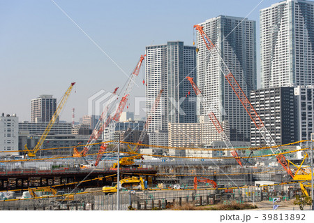 建築中の工事現場 39813892