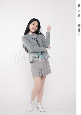 高校生 女性 女 39815140