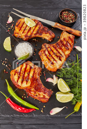 hot juicy pork chops on bones hot juicy pork chops on bones 39820823
