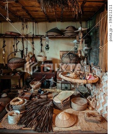 vintage rustic Japanese household equipment tool vintage rustic Japanese household equipment tool 39821211