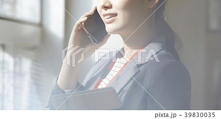 女性 ビジネスウーマン 女性 ビジネスウーマン 39830035