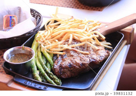 ステーキ　アメリカ 39831132