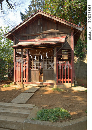 岩槻散歩：愛宕神社 境内社三社祠(松尾神社、稲荷神社、天神社)の写真素材 [39833363] - PIXTA