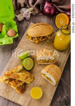 Fish and chips Fish and chips 39834092