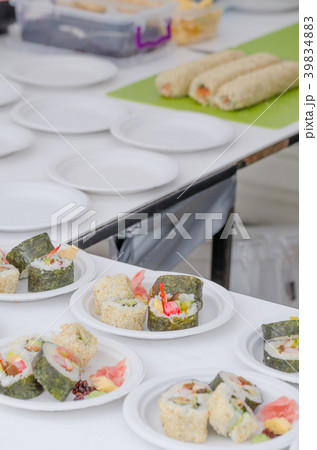 Futo maki, Dashimaki, Philadelphia uramaki Futo maki, Dashimaki, Philadelphia uramaki 39834883