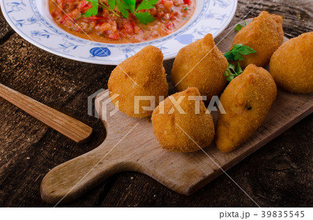 Chicken Coxinhas 39835545