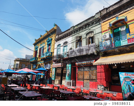 【観光名所】アルゼンチン、ボカ地区、カミニートのレストラン 39838631