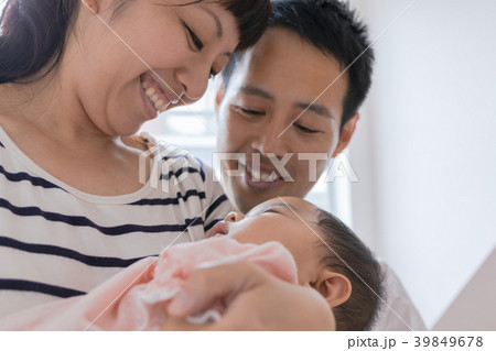赤ちゃんと家族 赤ちゃんと家族 39849678