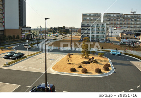 岩槻散歩：東武鉄道　岩槻駅前ロータリー 39851716