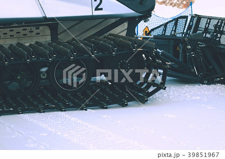 Detail of snow groomer. Snow grooming machine. Detail of snow groomer. Snow grooming machine. 39851967