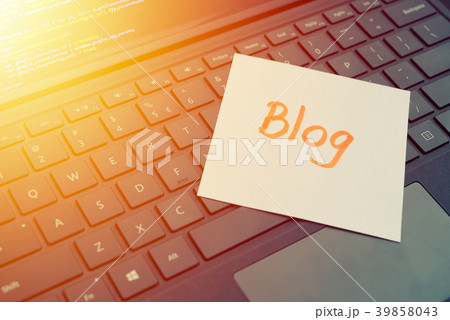 Blog message concept written post it Blog message concept written post it 39858043
