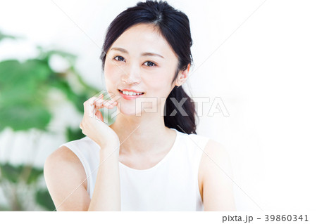 ビューティーイメージ　若い女性　 39860341
