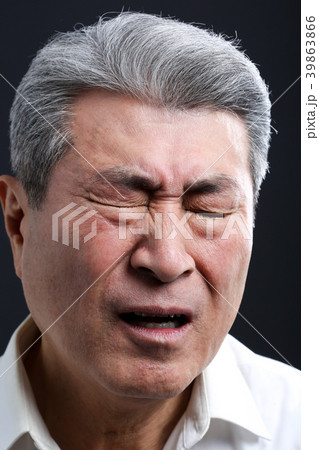 高齢者 老人 顔 39863866