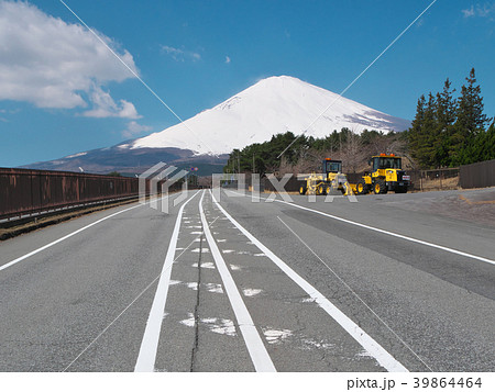 富士山 3月（静岡県裾野市）富士山スカイライン　県道23号 39864464