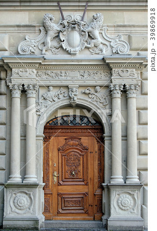 Town Hall - Lucerne 39869918