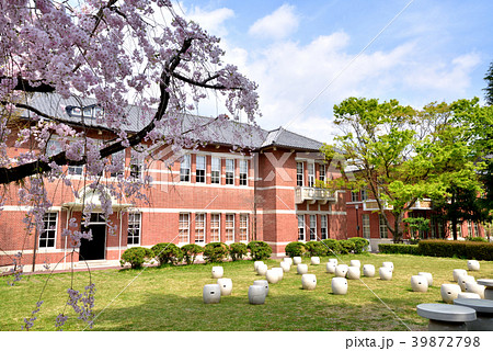 同志社女子大学今出川キャンパス ジェームズ館 国登録有形文化財の写真素材