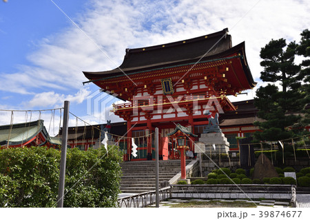 伏見稲荷大社　楼門 39874677