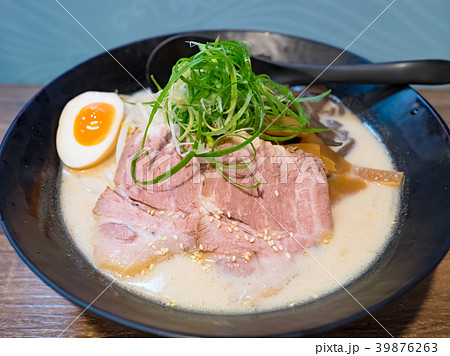 ヌードル 拉麺 麺 39876263