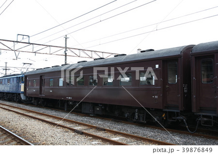 旧型客車オハ二36系客車 旧型客車オハ二36系客車 39876849