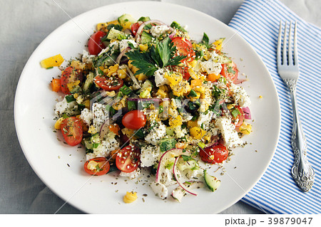 Colorful vegetable mix. Simple low calories salad. 39879047