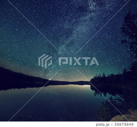 Lake at night 39879849