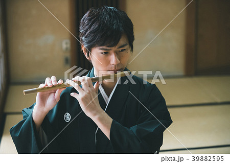 Montsuki-hakama 39882595