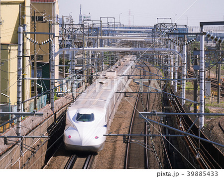 JR　笠寺駅付近を通過するN700系　新幹線 39885433