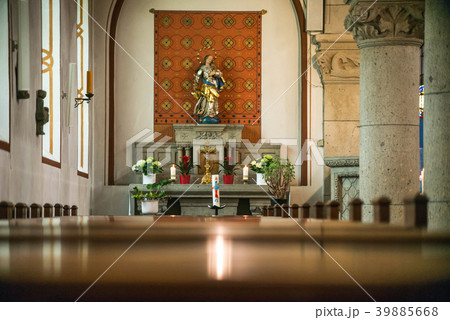 Rieden Germany 15.04.2018 The interior of a simple 39885668