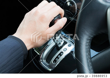 車のシフトチェンジ　イメージ 39886953