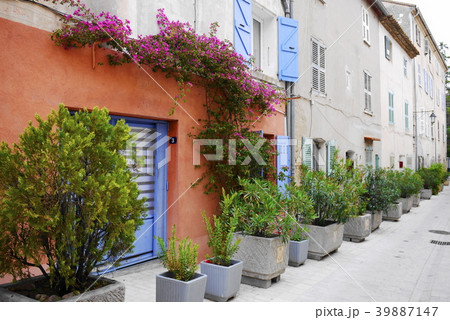 サントロペ　saint-tropez 39887147