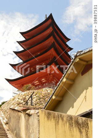 千畳閣(豊国神社)の「五重塔」（厳島神社／広島県廿日市市宮島町） 39887531