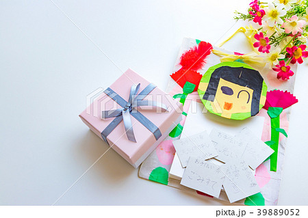 母の日イメージ ママの手作り似顔絵 リアルお手伝い券 母の日イメージ ママの手作り似顔絵 リアルお手伝い券 39889052