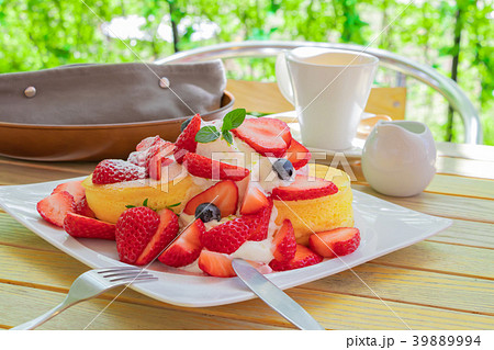 ベリーのパンケーキ テラス/グリーンバック ベリーのパンケーキ テラス/グリーンバック 39889994