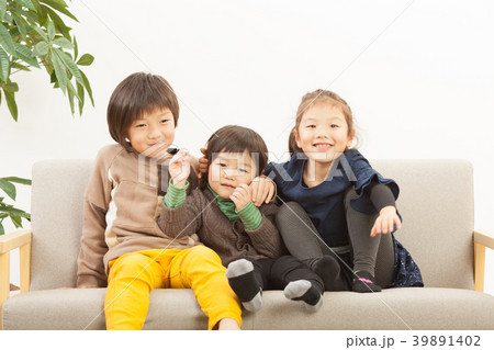 仲の良い大家族 39891402