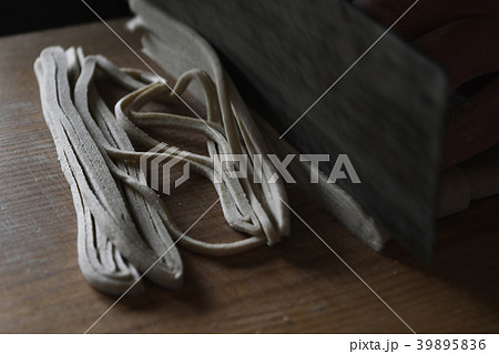 蕎麦打ち ソバ打ち 蕎麦 ソバ そば 和食 食べ物 フード そば粉 穀物 麺類 趣味 シニア 男性 蕎麦打ち ソバ打ち 蕎麦 ソバ そば 和食 食べ物 フード そば粉 穀物 麺類 趣味 シニア 男性 39895836