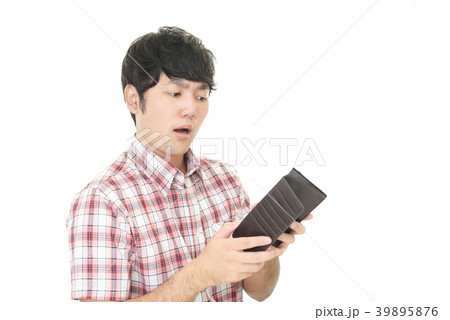 がっかりした表情の男性 がっかりした表情の男性 39895876