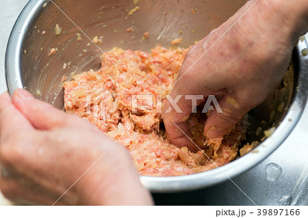 ハンバーグのタネ ハンバーグのタネ 39897166