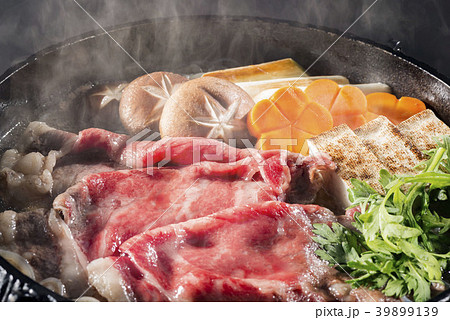 日本の美味しい鍋料理 日本の美味しい鍋料理 39899139