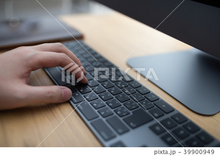 PC 39900949