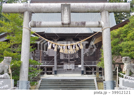 石巻市に鎮座する羽黒山鳥屋神社 39912121