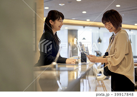 受付 女性 受付 女性 39917848