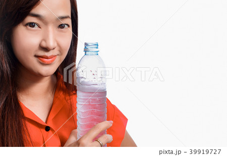 asian beautiful woman showing pure water bottle 39919727