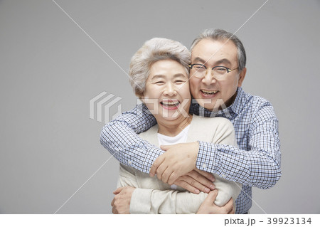 高齢者 老人 韓国人 39923134