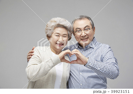 高齢者 老人 韓国人 39923151