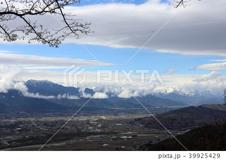 長野県光城山からの雨上がりの北アルプス 長野県光城山からの雨上がりの北アルプス 39925429