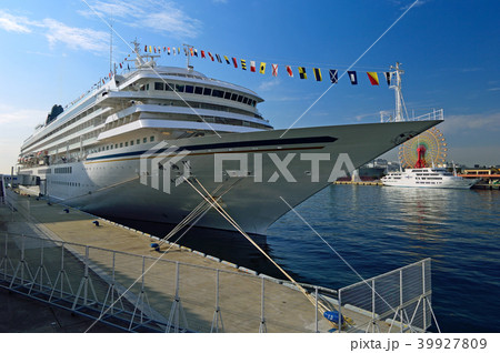 兵庫県神戸市　神戸港　飛鳥Ⅱ　１ 39927809